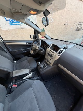 Opel Zafira 2008