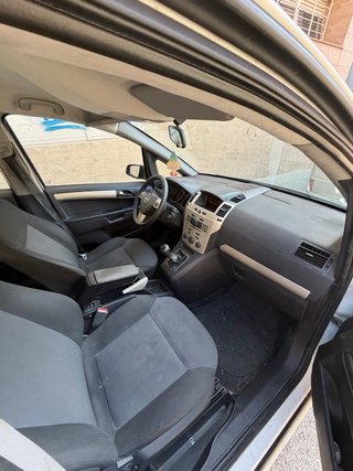 Opel Zafira 2008