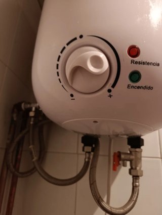 Termo eléctrico Orca blanco y azul
