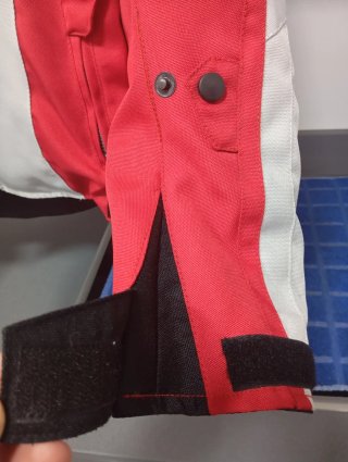 Chaqueta Moto Bela Roja y Gris