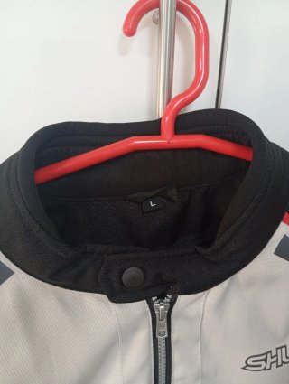 Chaqueta Moto Bela Roja y Gris
