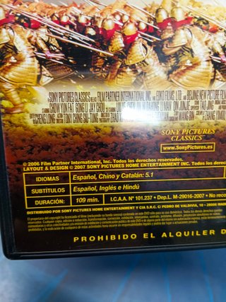 dos DVDs acción oriental, Tigre y Dragón + La maldición de la flor dorada