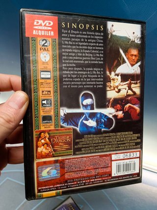 dos DVDs acción oriental, Tigre y Dragón + La maldición de la flor dorada
