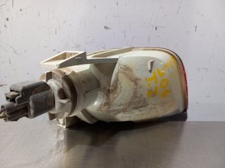 FARO ANTINIEBLA TRASERO IZQUIERDO FORD FOCUS BERL