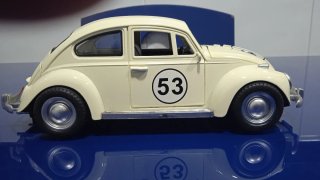 Volkswagen Escarabajo Herbie 1:18