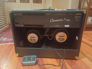 Fender Champion II 100W Amplificador Guitarra