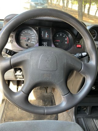 Mitsubishi Montero 1999