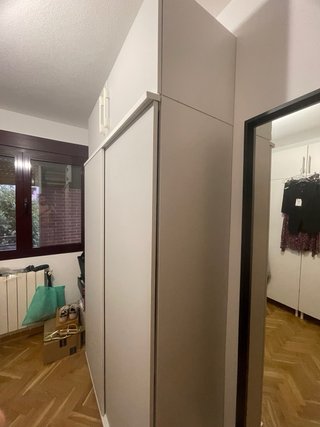 Armario modular Ikea gris y blanco