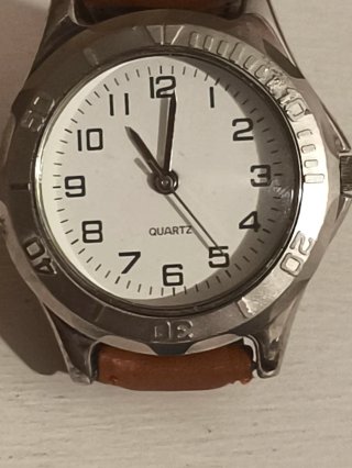 Orologio da uomo con cinturino in pelle