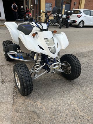 Suzuki LTZ 400 Quad Blanco