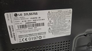 TV LG 37" 37LS575S