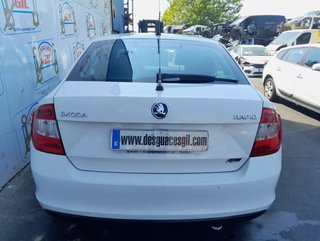Piloto trasero derecho skoda rapid active 1148094