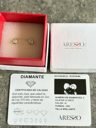 Conjunto oro: Anillo y Pendientes de  Diamantes