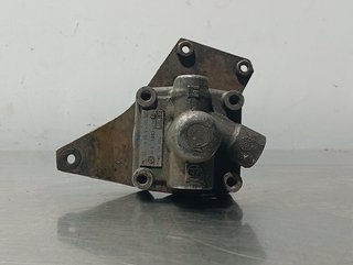 BOMBA DIRECCION AUDI 80/90 (893) 7681955128
