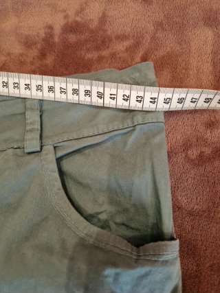 Pantalón corto verde mujer