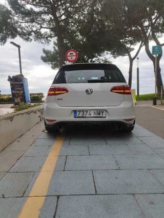 Volkswagen Golf 2014