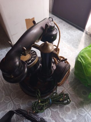 Teléfono antiguo de disco