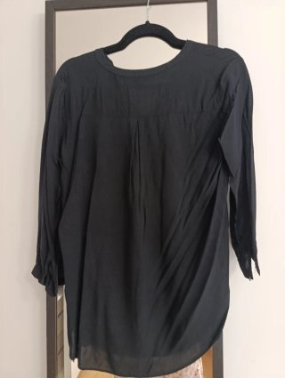 Blusa Zara Negra media manga