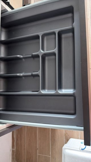 Muebles de cocina nuevos, con electro domésticos