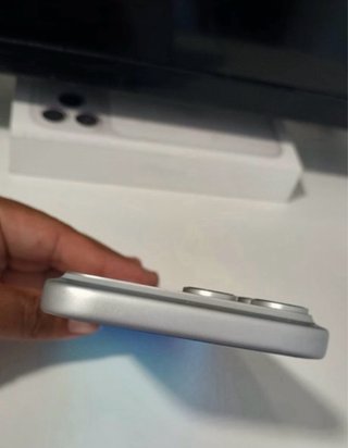 iPhone 17 Pro Max Plata/Blanco