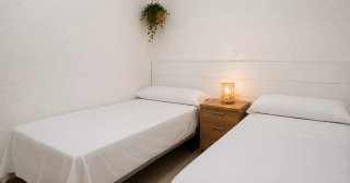 Alquiler vacacional piso 2 dorm en Playa Levante.