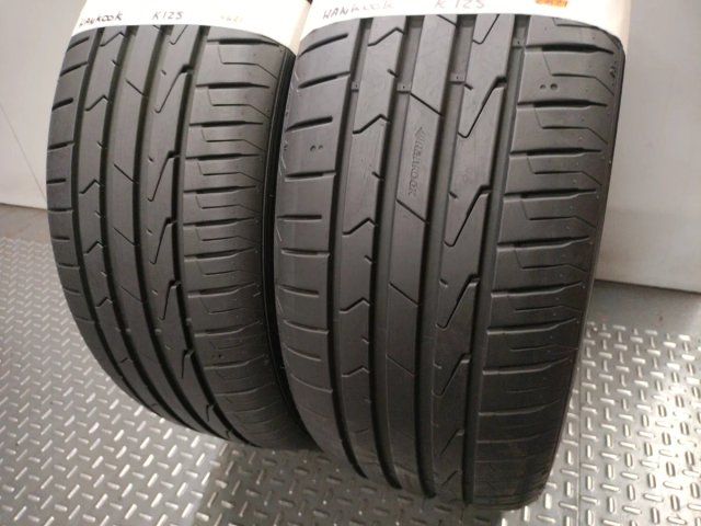 Neumáticos de ocasión 215/55 R17 94V