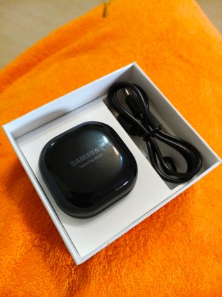 Auriculares Samsung Buds Live Negros