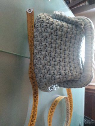 Clutch grigio con tracolla