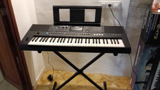 Teclado Yamaha PSR-E473