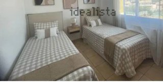 2 camas 90 con colchónes nuevos