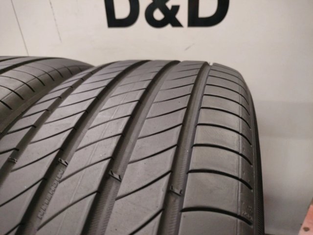 Neumáticos de ocasión 215/55 R17 94V