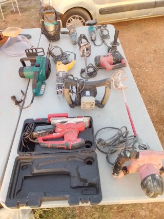 Lote de maquinaria para construcción