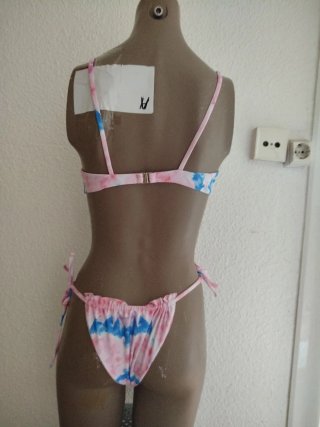 Conjunto Bikini Tie-Dye Shein Talla M