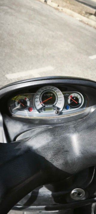 Suzuki Burgman Granate Automática
