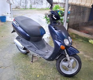 Yamaha Neos Scooter Azul Oscuro