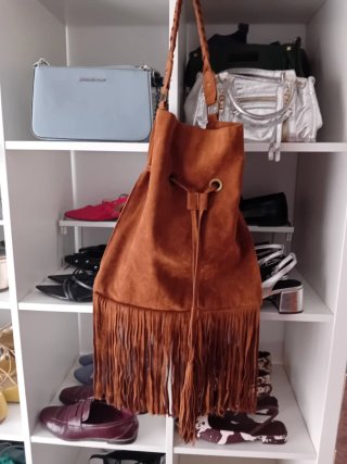 Bolso ante marrón Michael Kors + 2 prendas