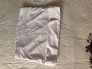 Lote 4 Tops Talla XS.  1 brandy, 1 Zara , 1Pull ,