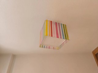 Lámpara de techo infantil rayas