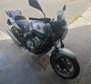 Honda CBF600N 2011 78CV Etiqueta C