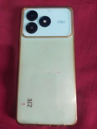 Móvil ZTE verde
