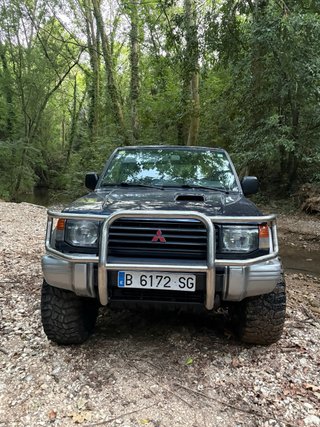 Mitsubishi Montero 1998