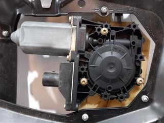 ELEVALUNAS TRASERO IZQUIERDO AUDI A3 (8L) 8L48397