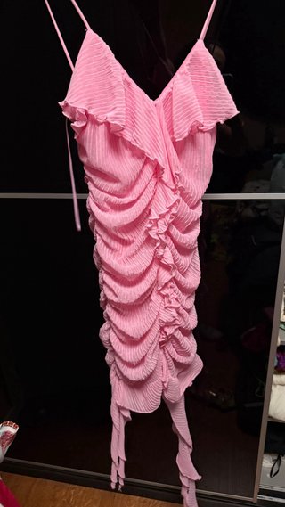 Vestido Zara rosa fruncido