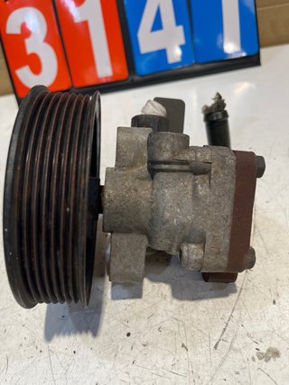 Bomba de dirección Kia Sorento 2.5