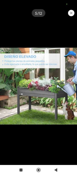 Jardinera de madera gris