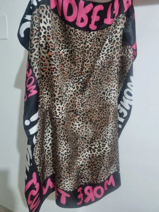 Sciarpa Moschino Save More Than Just Money