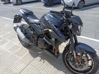 Suzuki GSX-S750 Negra