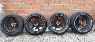 Llantas Momo 18' 5x100 Seat León