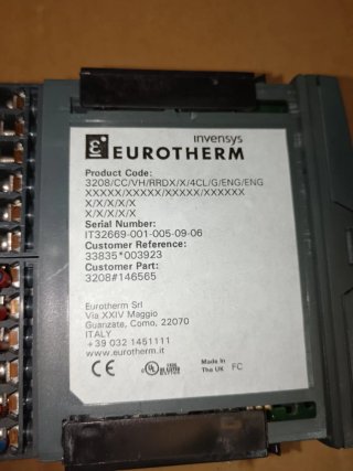 Controlador Temperatura Eurotherm 3208