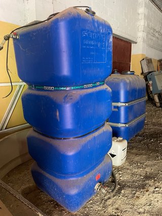 Depósito agua 1000L
